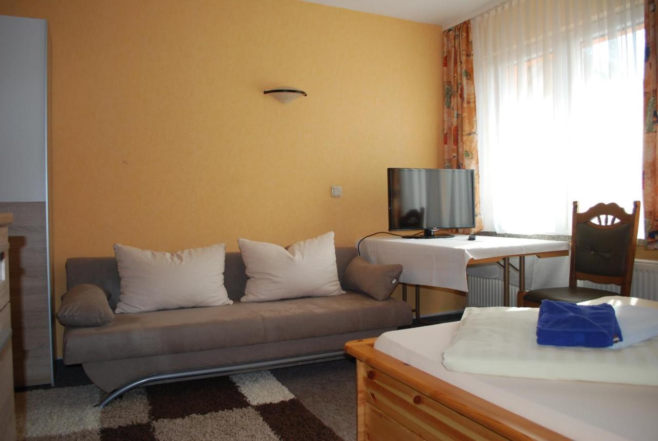 Landhotel Bienstaedt Georgenthal (Thuringia) Ngoại thất bức ảnh