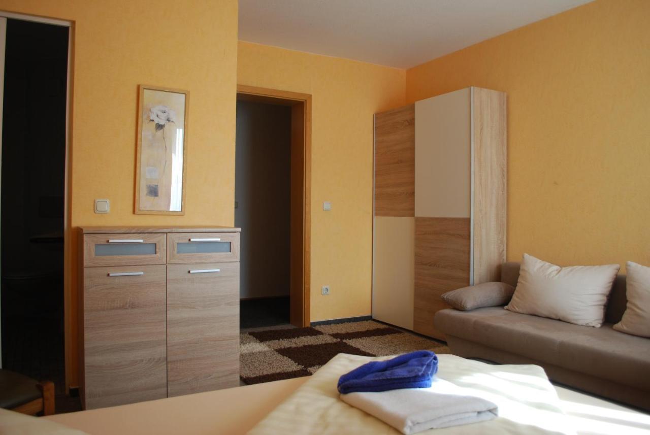 Landhotel Bienstaedt Georgenthal (Thuringia) Ngoại thất bức ảnh